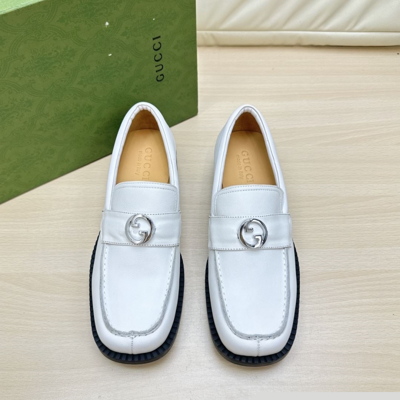 G*u*i leather shoes